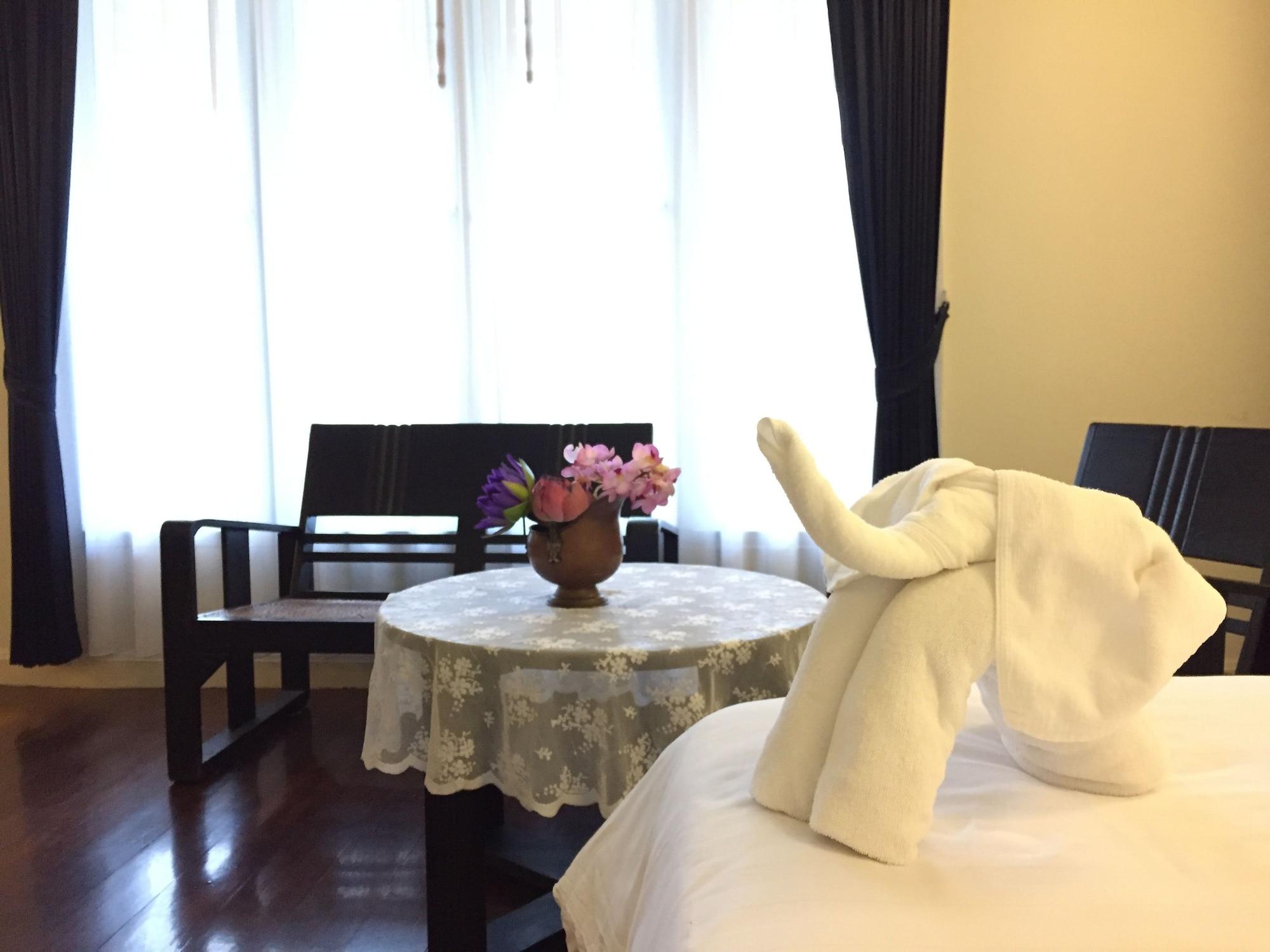 Hotel Ssip Boutique Dhevej Bangkok (Adults Only) Exteriér fotografie
