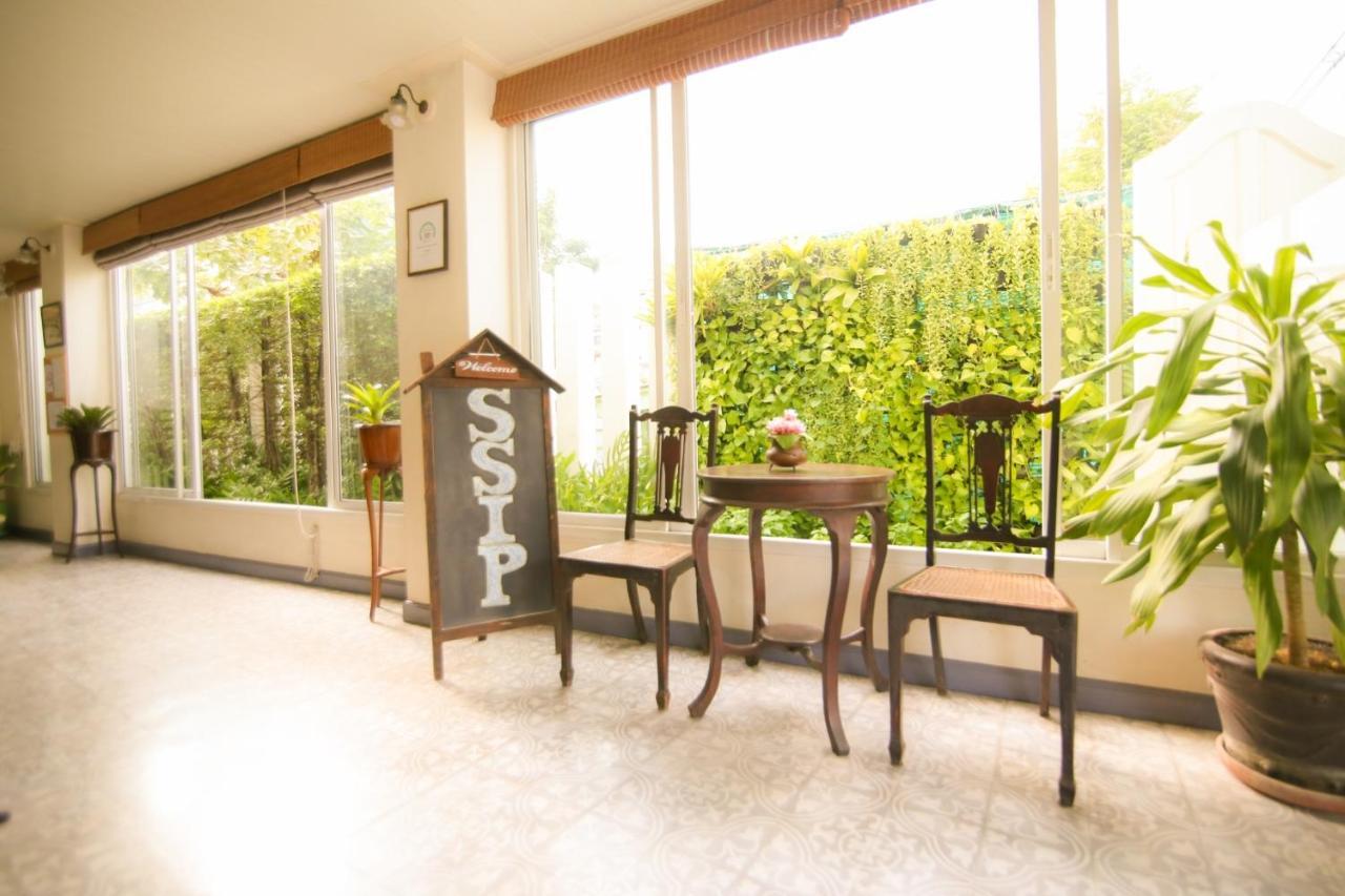 Hotel Ssip Boutique Dhevej Bangkok (Adults Only) Exteriér fotografie